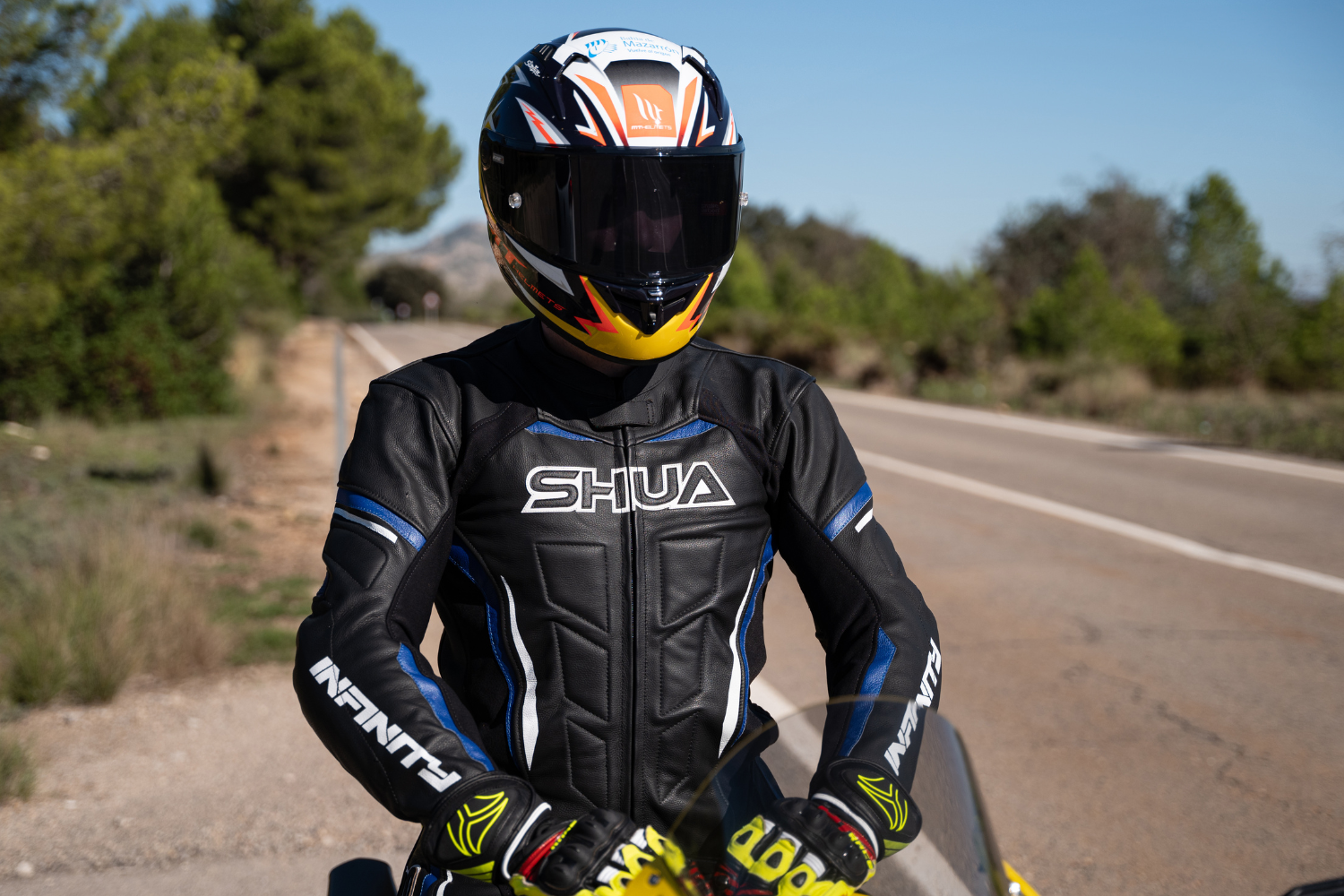 Shua Mono 1PC Infinity Suit – Best Budget Track Suit? (In-Depth Review & Buyers Guide)